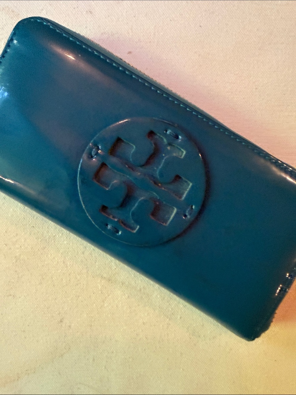 Tory Burch Glossy Teal Zip Wallet with Signature Emblem